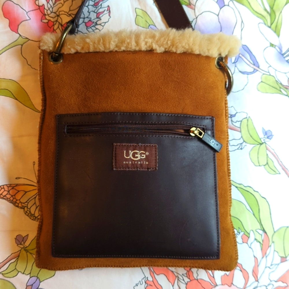 Ugg sling Handbag